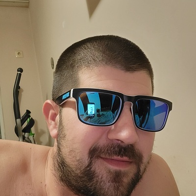 stoqnsherev40