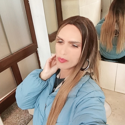 gloria_peteva